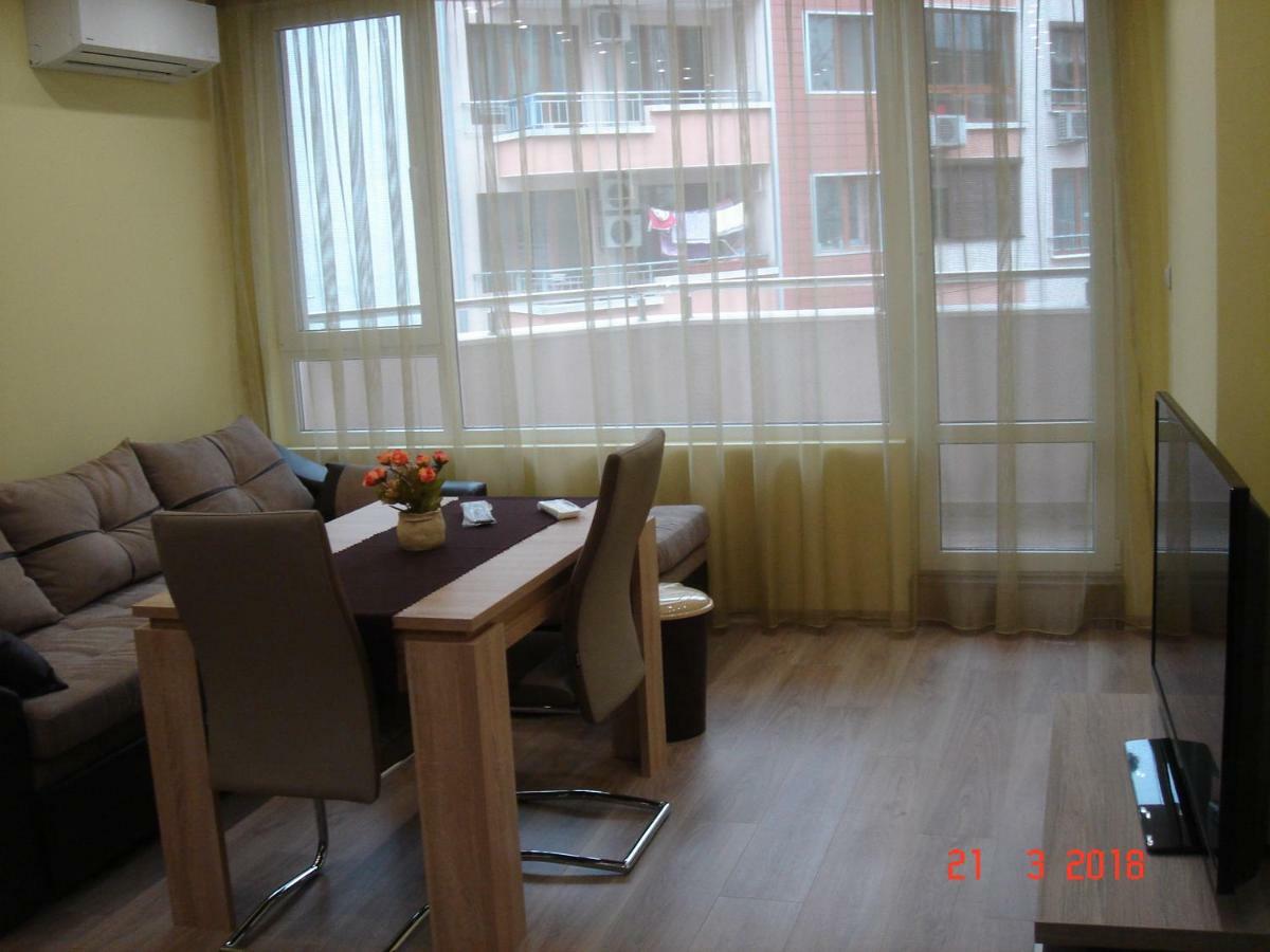Apartment Deni 布尔加斯 外观 照片